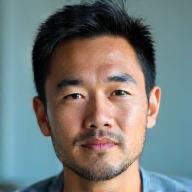 Portrait of David Kim, a warm and approachable meditation instructor